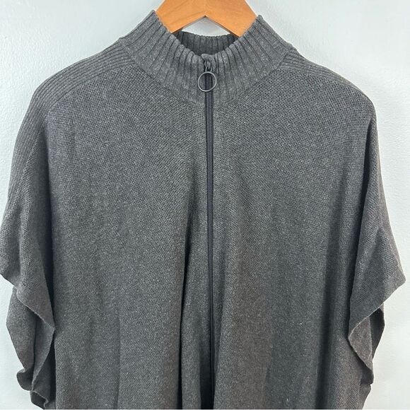 Lululemon Heathered Black Call Me Cozy Wrap Size One Size - Picture 15 of 16